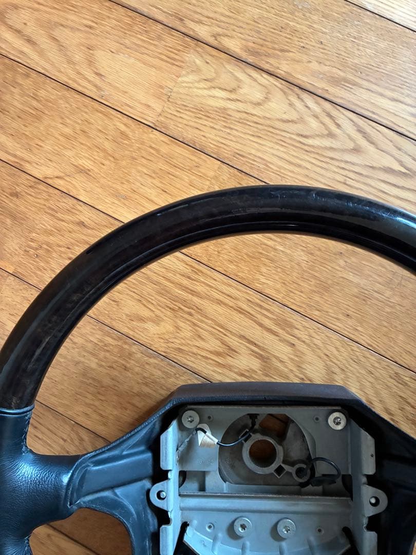 リ*ー様 VOLVO ボルボ　ウッド・レザーコンビハンドル