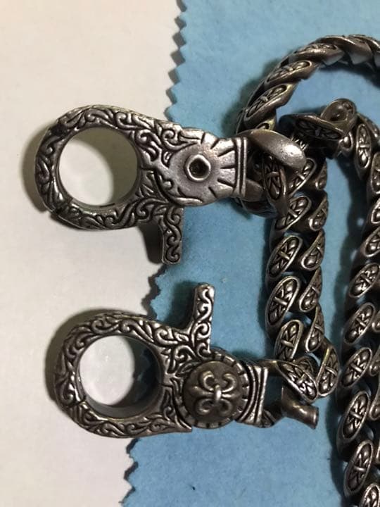 素早い　据え置き　ウォレット チェーン 925 長め 重さ あり 百合