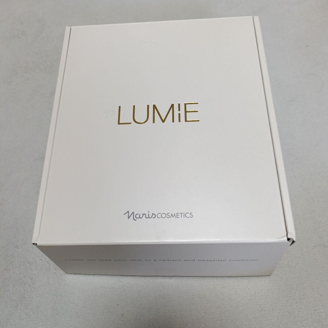 ナリス　LUMIE 　美品