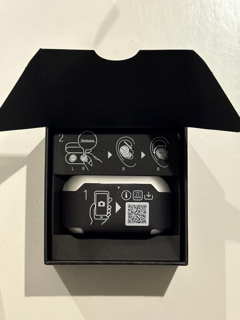 b*e様 Technics EAH-AZ100 ワイヤレスイヤホン シルバー
