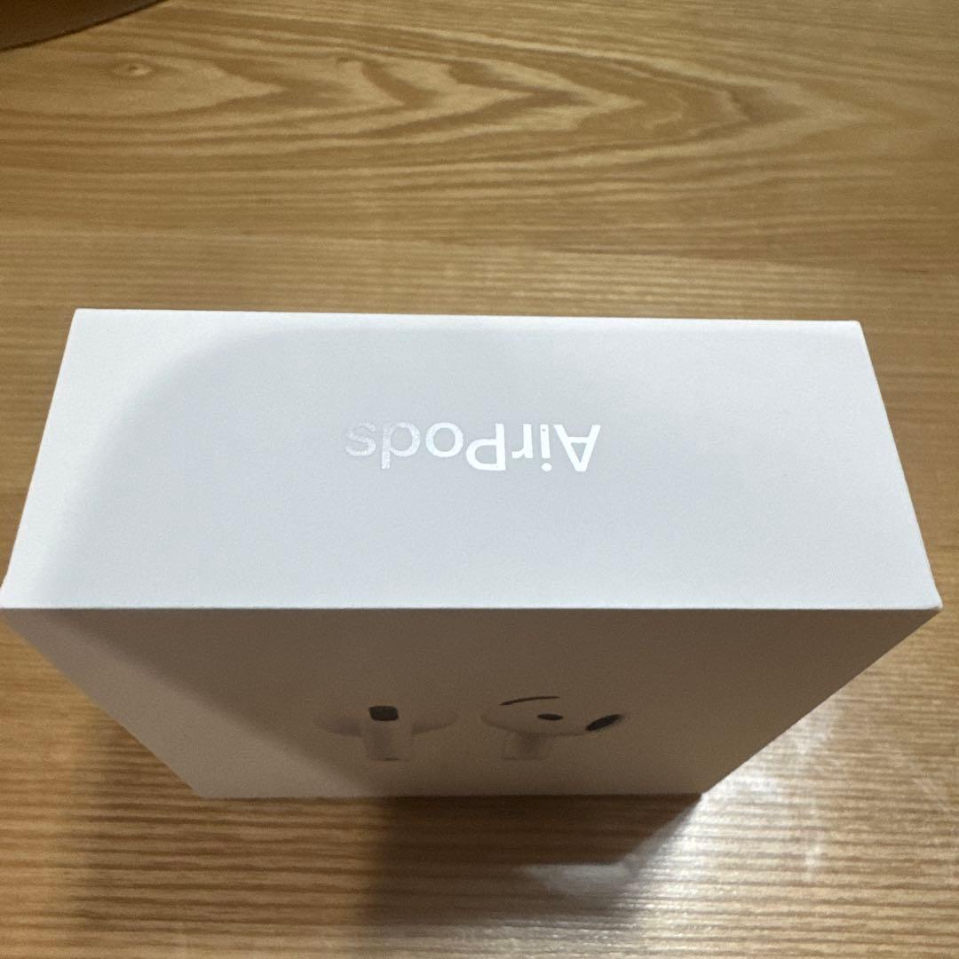 【新品・未開封】【値下げ中】Apple AirPods 4 本体 USB-C対応