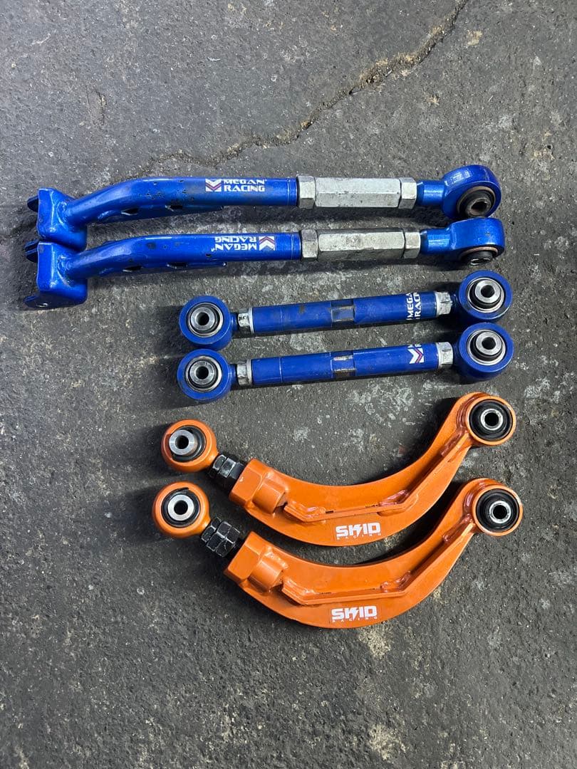 レガシィ B4 3点セット アッパーアーム ラテラルアームリア BL5 BP5