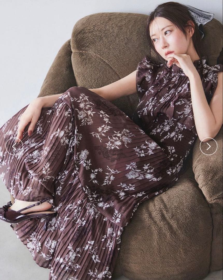 snidel♡スナイデル♡プリント プリーツ シャーリング ワンピース サイズ0