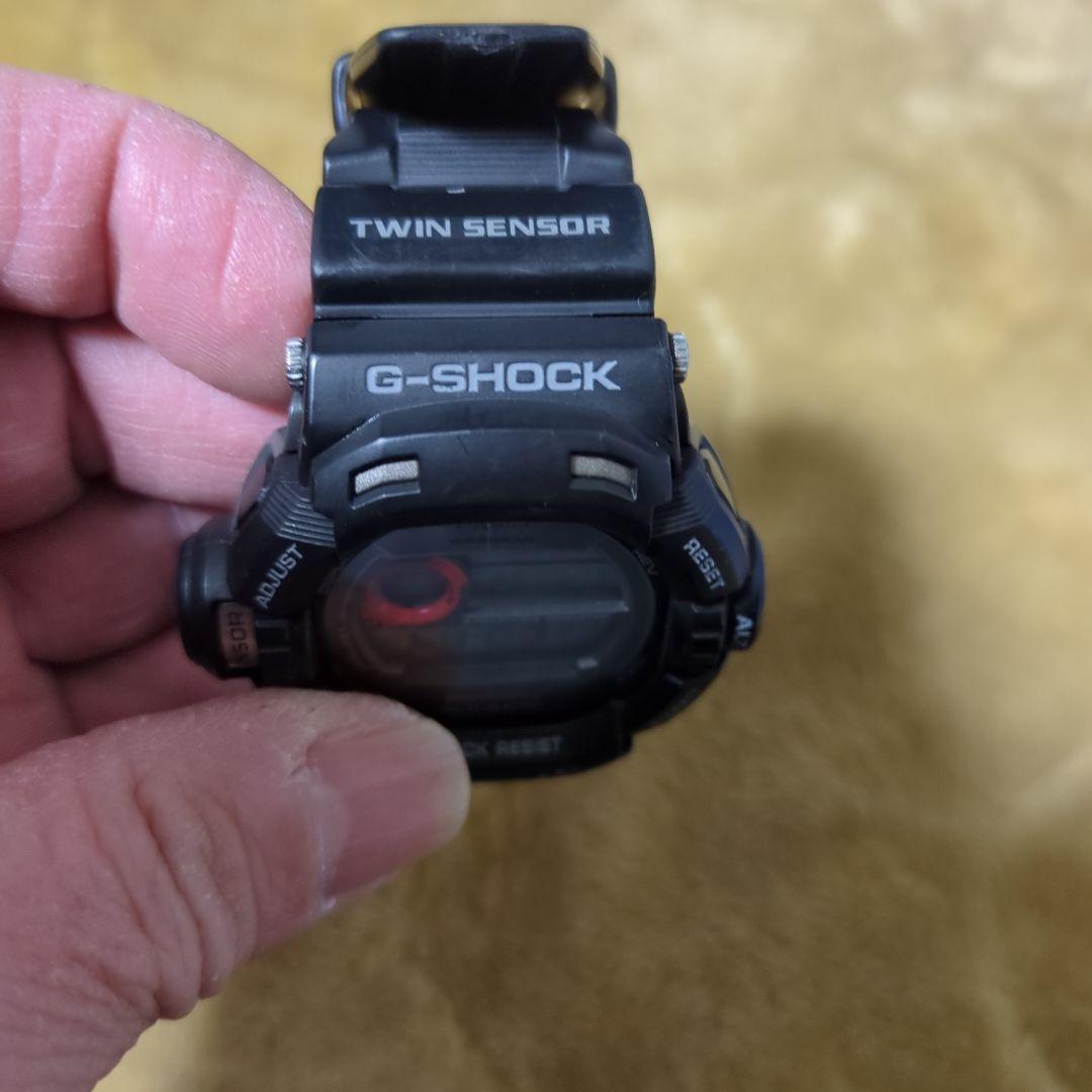 G-SHOCK RISEMAN GW-9200J-1JF ブラック×レッド