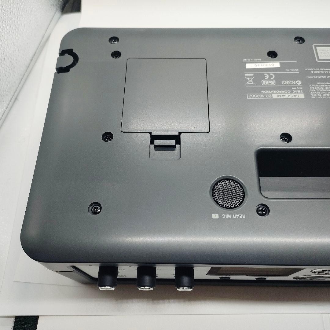 極美品 TEAC ポータブル CD/SDレコーダー BB-1000CD