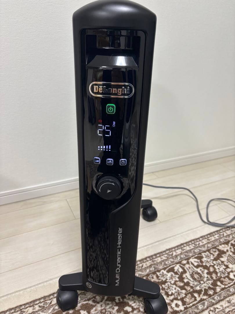 【訳あり美品】DeLonghi オイルヒーター ブラックmdhu15-pb