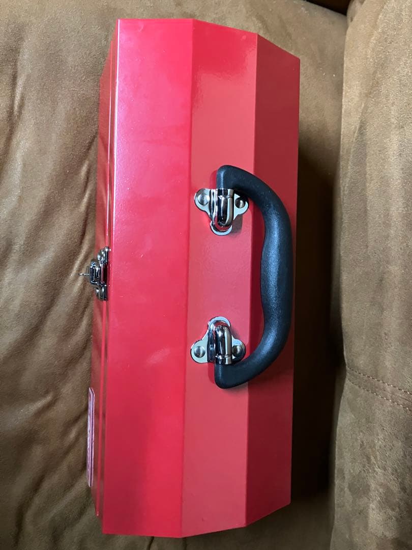 supreme l toolbox 工具箱