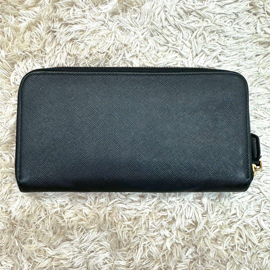 【美品】プラダ 長財布 ラウンドファスナー ブラック サフィアーノ 三角ロゴ