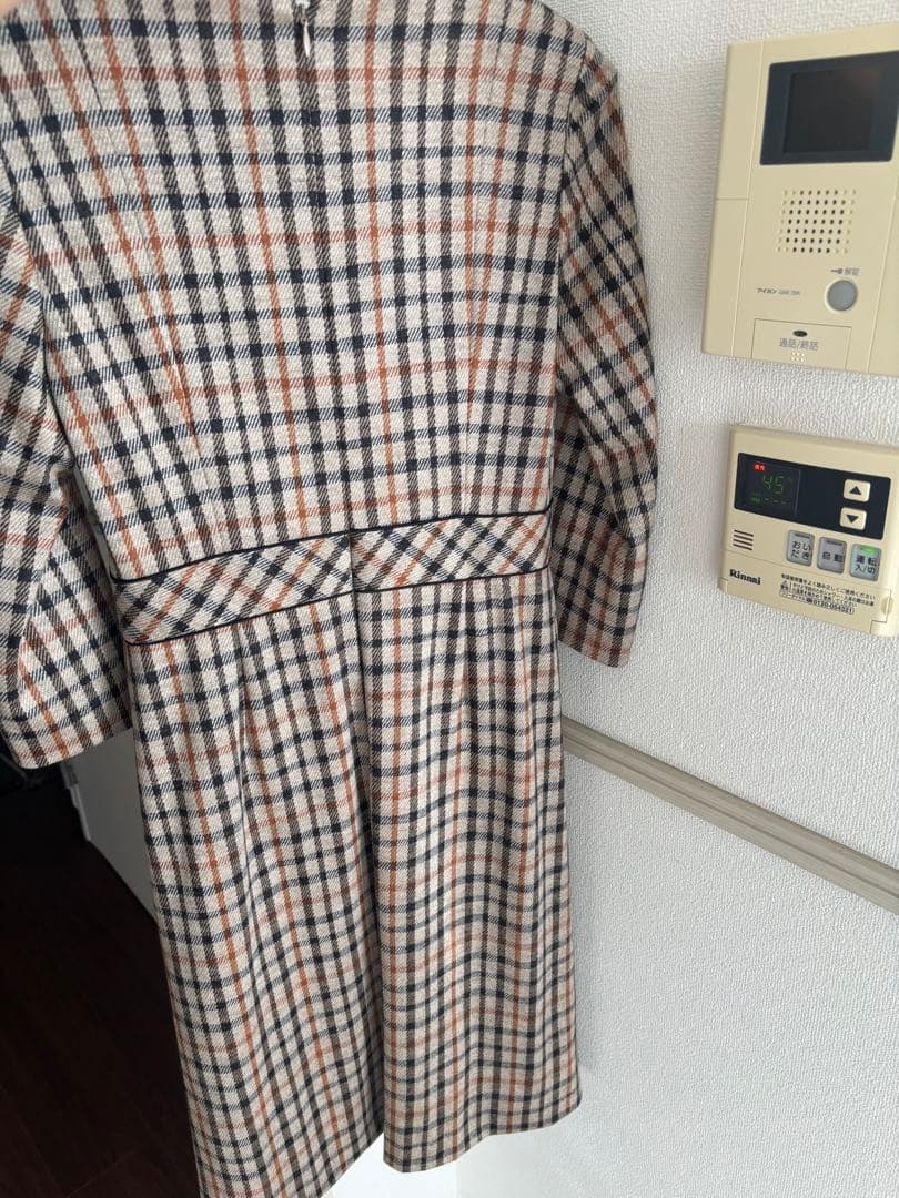 新品タグ付き！DAKS チェック柄 長袖ワンピース 36