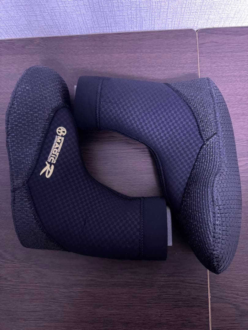 マジック　ロイヤルハイブリッドソックス　5ミリ　サイズXL 27㌢サーフブーツ