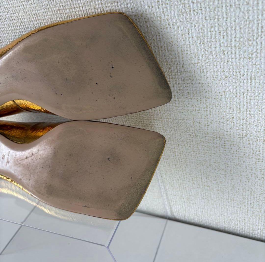 PIPPICHIC ピッピシック　38 パンプス　スクエアトゥ　金