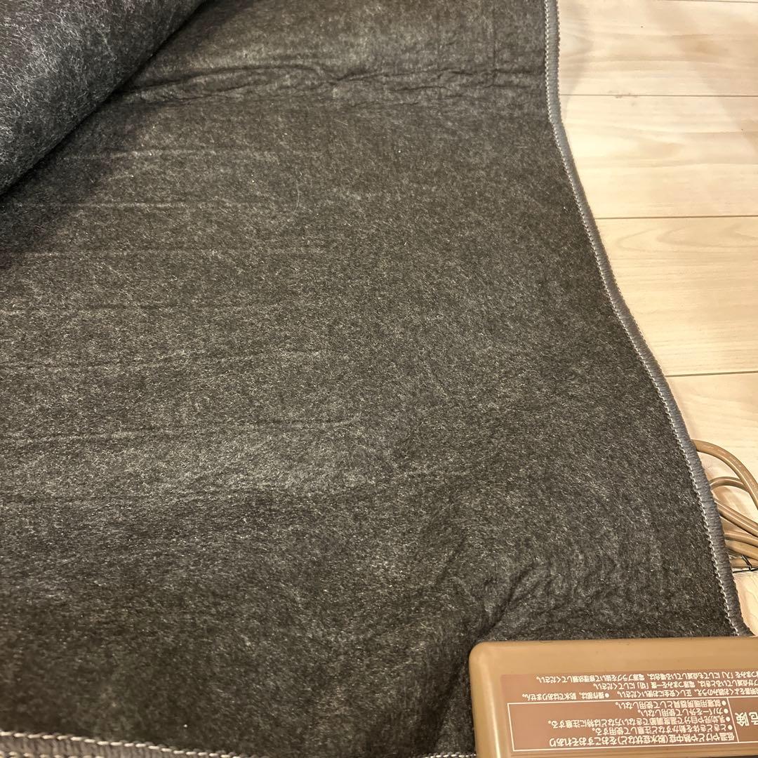 【美品】2021年製　パナソニック DC-3NK 3畳 電気カーペット