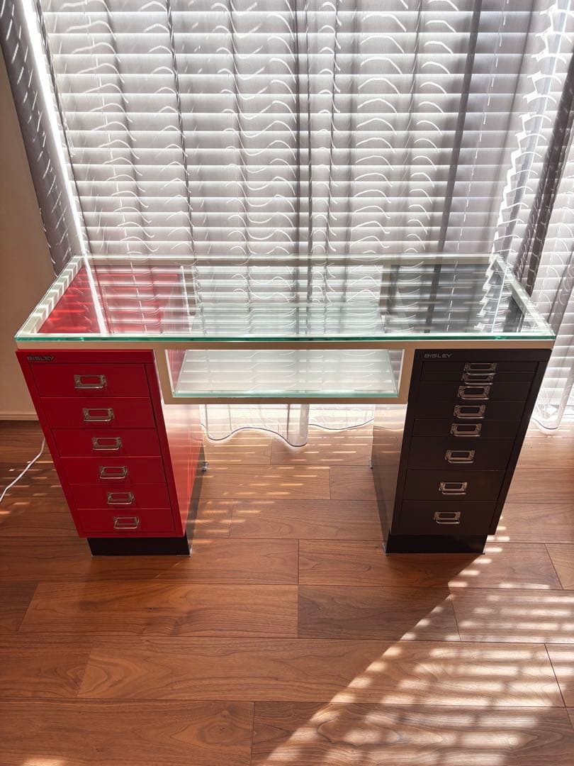 BISLEY ガラス天板・天板フレーム