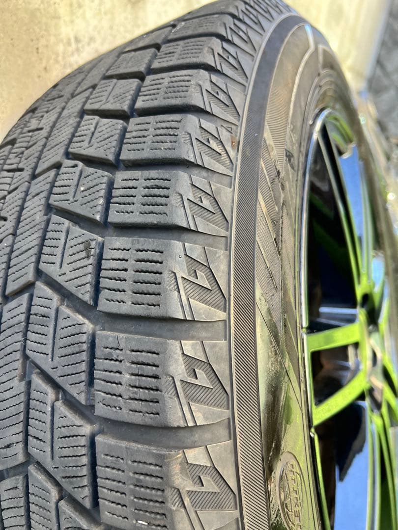 【にゃんだふるさん専用】メルセデスベンツ　GLA GLB用 スタッドレス