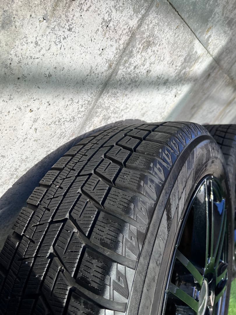 【にゃんだふるさん専用】メルセデスベンツ　GLA GLB用 スタッドレス