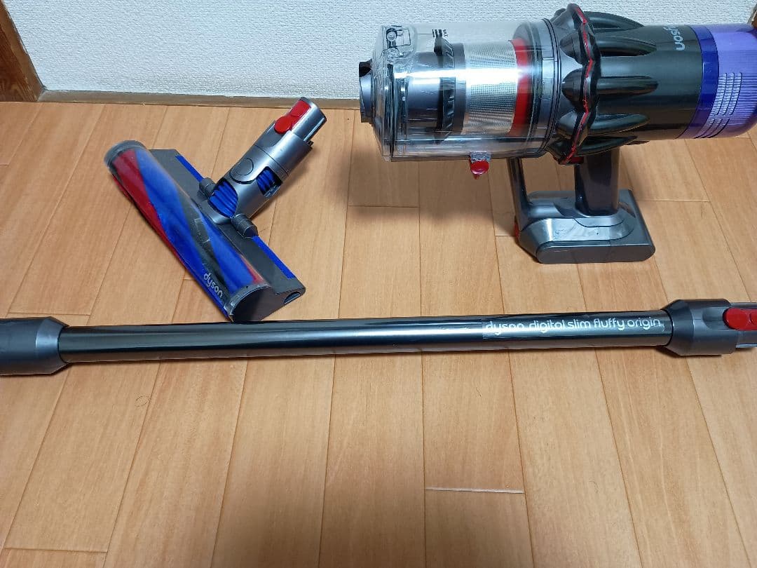 ダイソンDyson Digital Slim Fluffy SV18 本体37