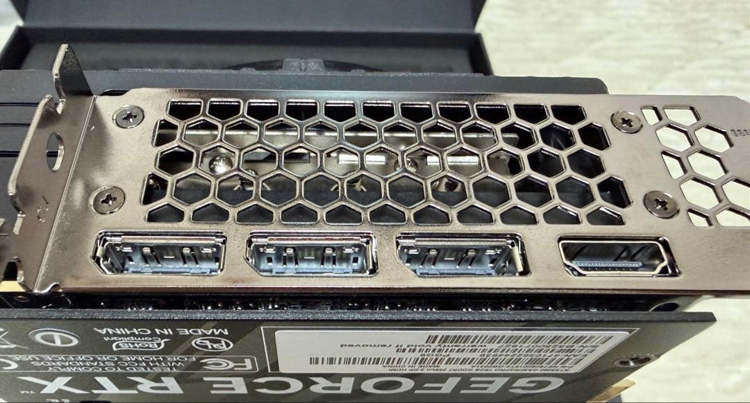 PALIT GEFORCE RTX 5080 GAMING PRO（中古）