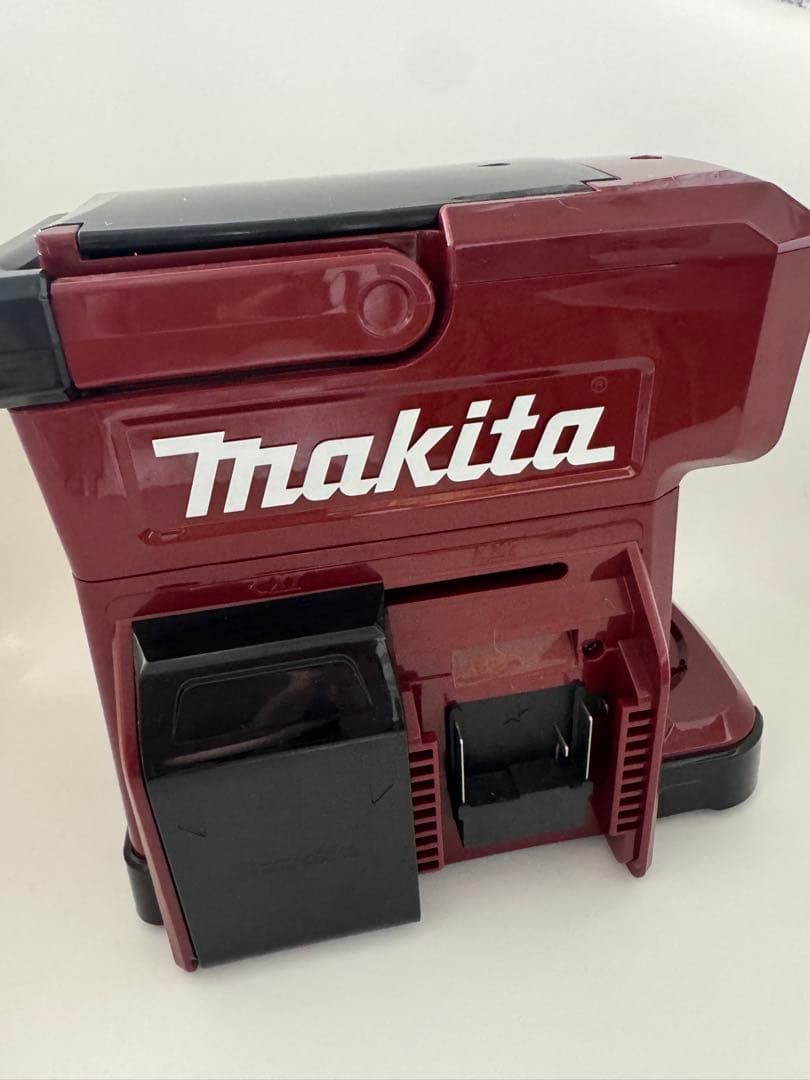 マキタ　充電式コーヒーメーカー【CM501D】