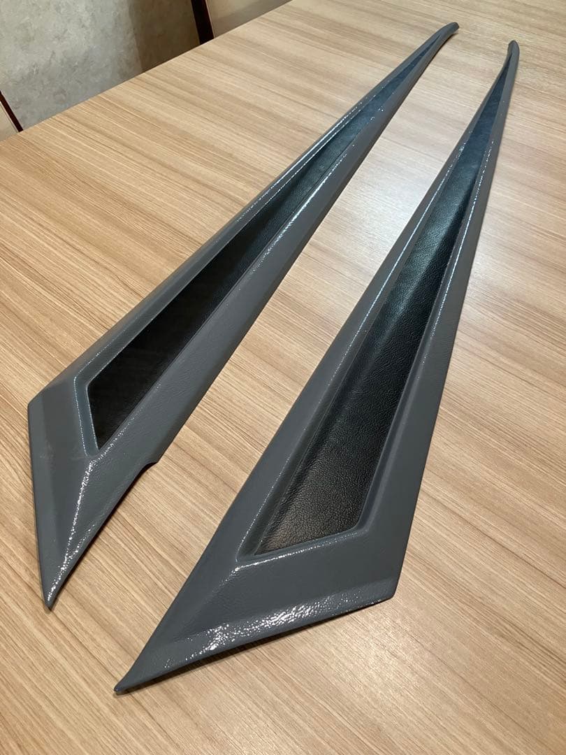 キャラバン Body Lineドアアウターパネル ステルスグレー塗装済　used