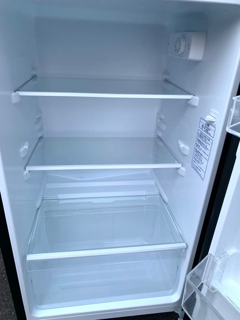 送料設置無料／2023年Hisense 冷蔵庫 黒＆アイリスオーヤマ全自動洗濯機