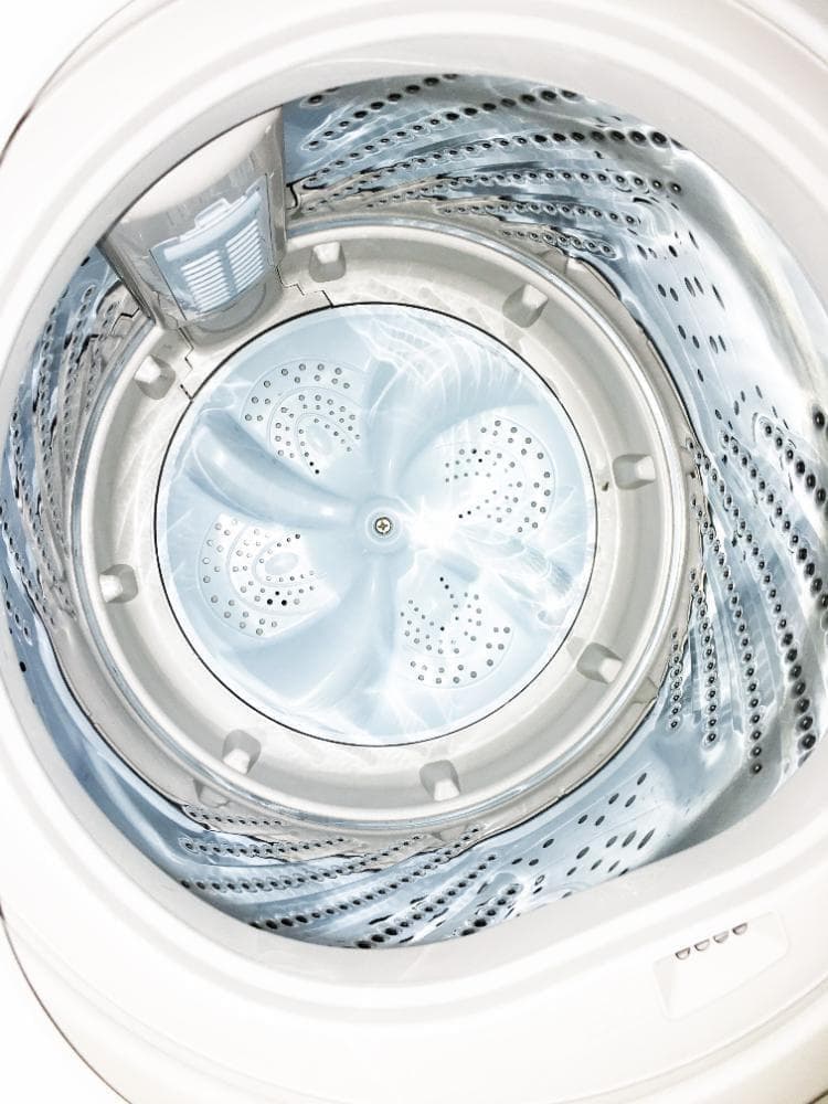 ★美品 中古★ハイセンス 5.5㎏ 洗濯機【HW-G55B-W】G0WB