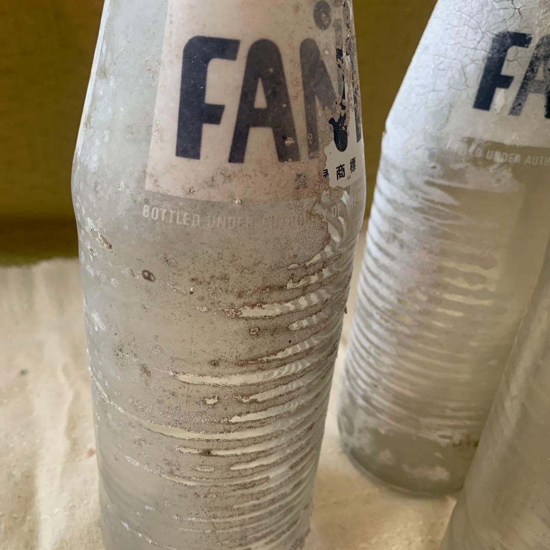 何十年前のファンタ1リットル瓶バラ売り可‼️