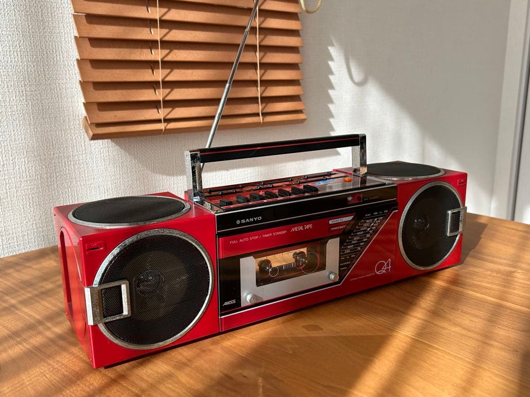 SANYOサンヨー MR-Q4 おしゃれなサウンド ステレオラジオカセット