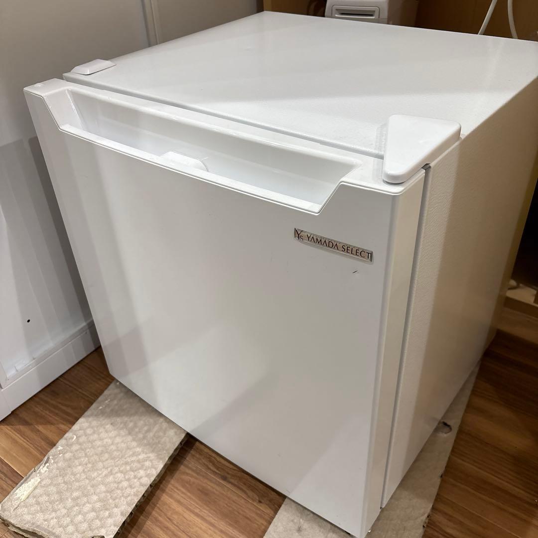 美品 YAMADA ノンフロン冷蔵庫 YRZ-C05H1 小型 1ドア 46L