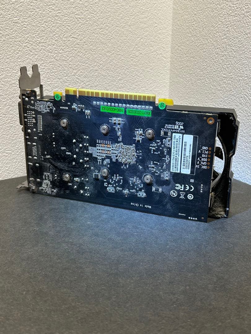 玄人志向グラフィックボードGTX 1650