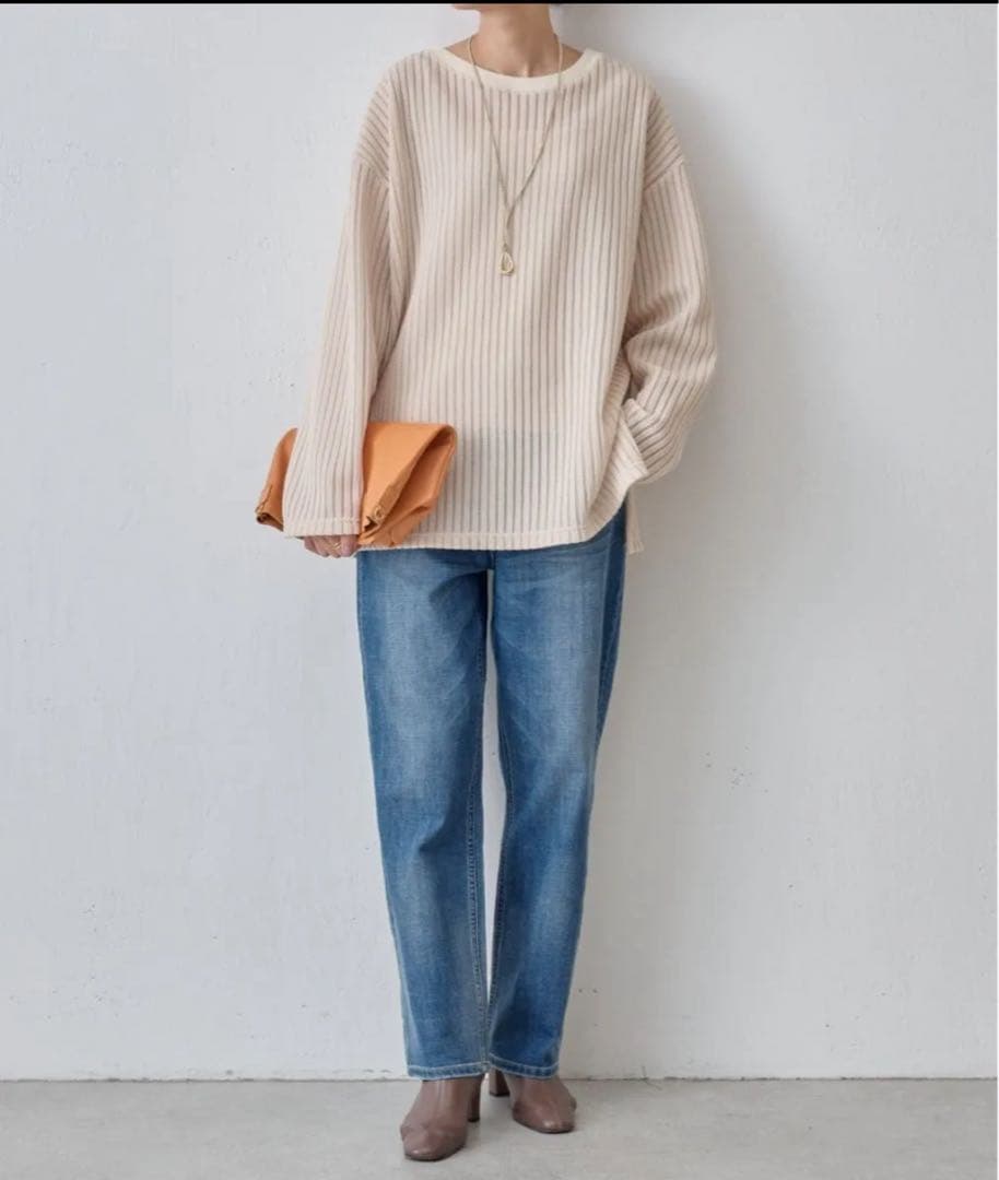 ビアズリー カットソー　ベージュ