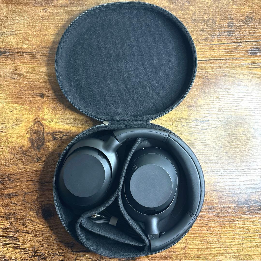 【保証書あり】ソニー　ワイヤレスヘッドホン　ULT WEAR 重低音　ブラック