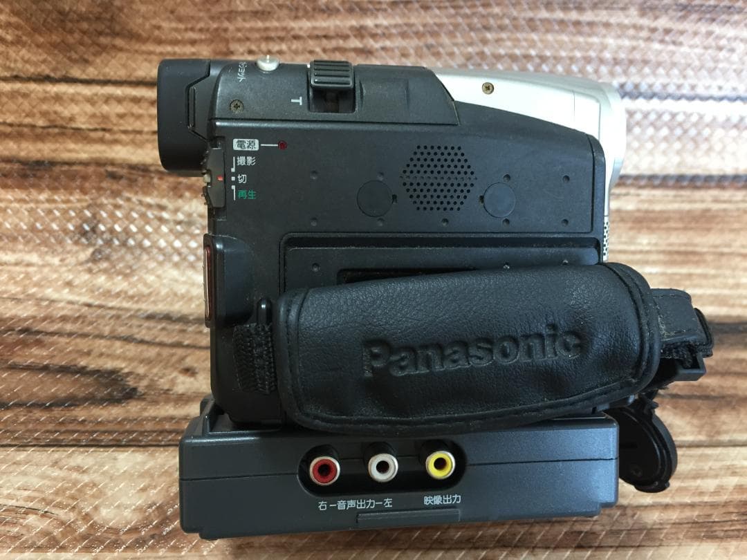 撮影再生ダビングOK　良品　Panasonic NV-C2　付属品有　液晶綺麗