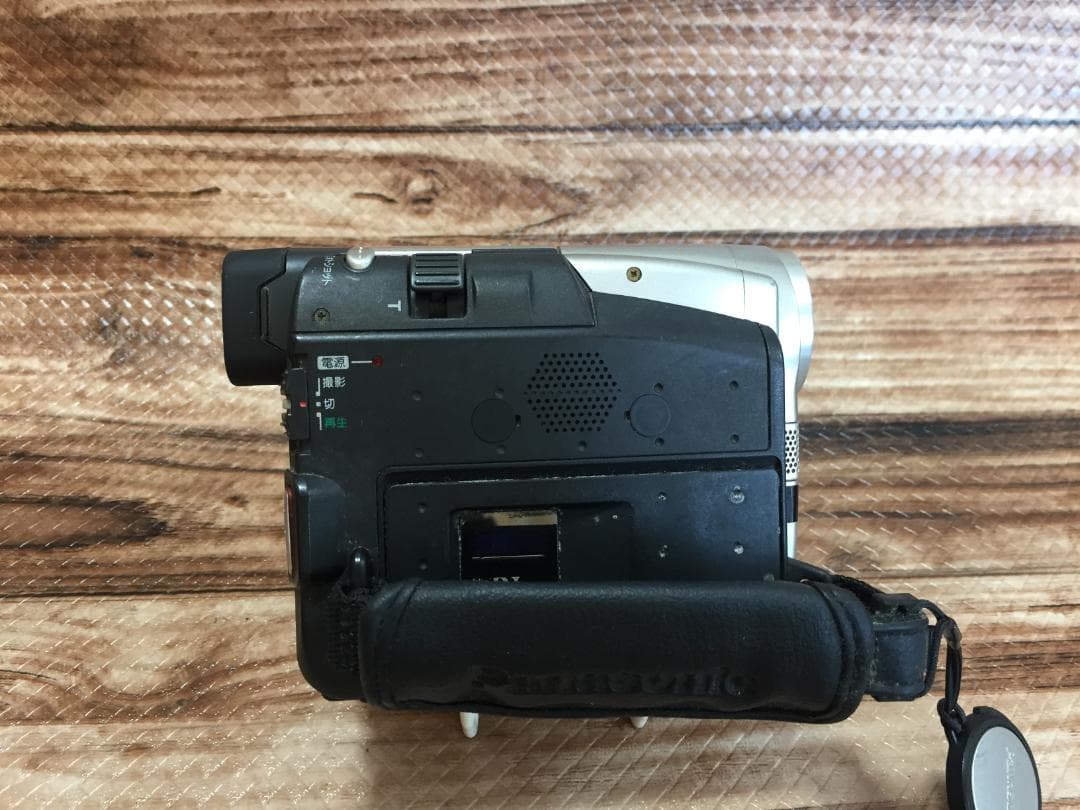 撮影再生ダビングOK　良品　Panasonic NV-C2　付属品有　液晶綺麗