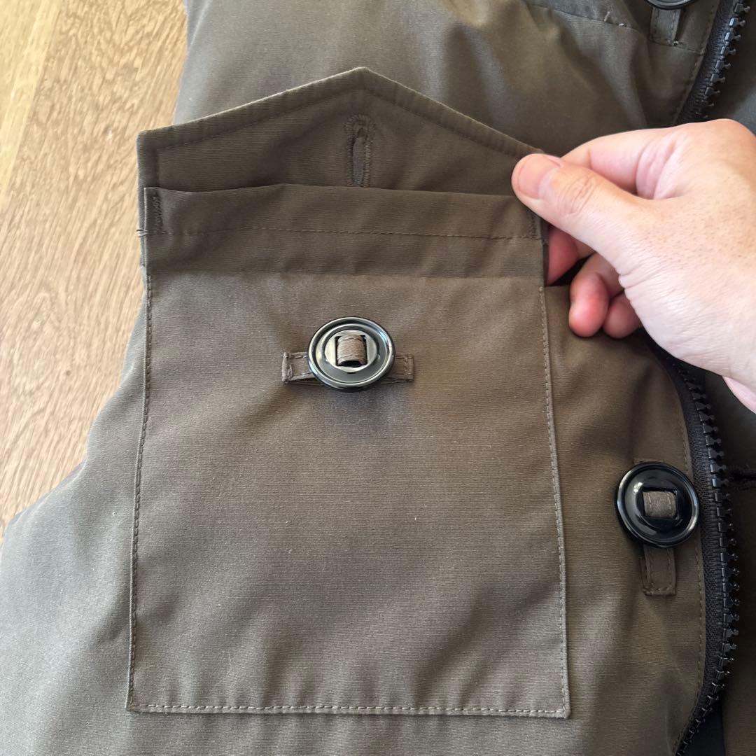 カナダグース　モントリオール