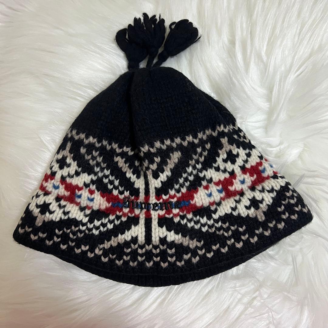 シュプリーム　タッセル　ビーニー　ブラック