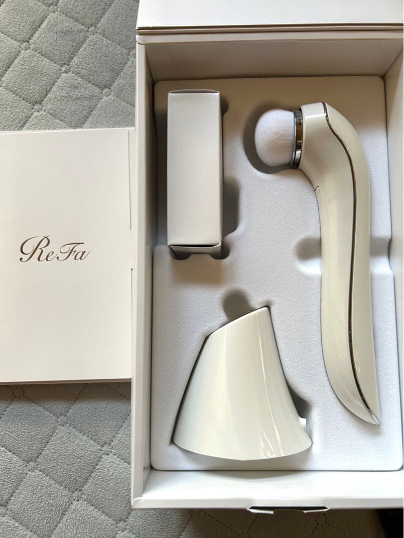 【新品】ReFa CLEAR 3D音波洗顔ブラシ　RF-CL2123B