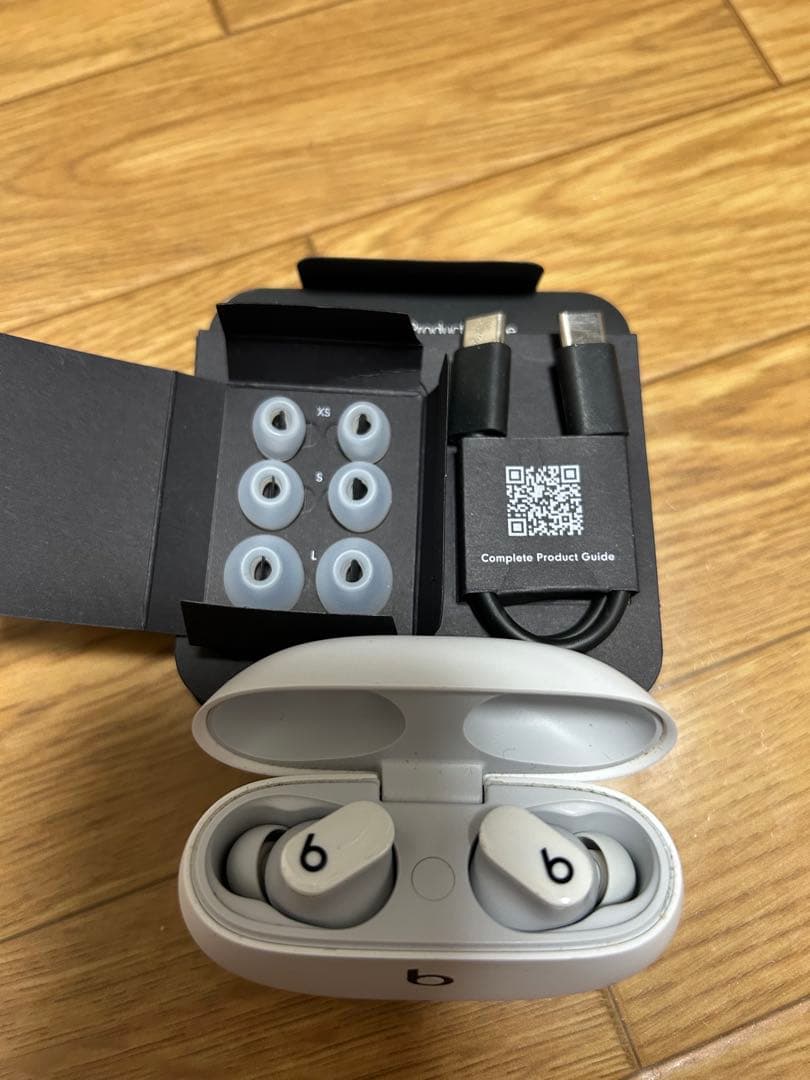 訳アリ動作確認済み！Beats ビーツ　ワイヤレスイヤホン ホワイト　付属品有り