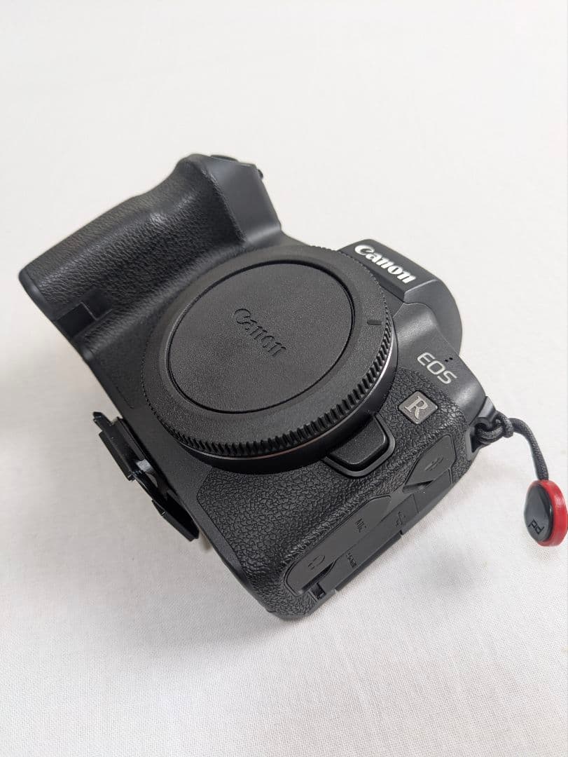 美品　Canon EOS R ミラーレスカメラ 本体　防湿庫保管　付属品多数