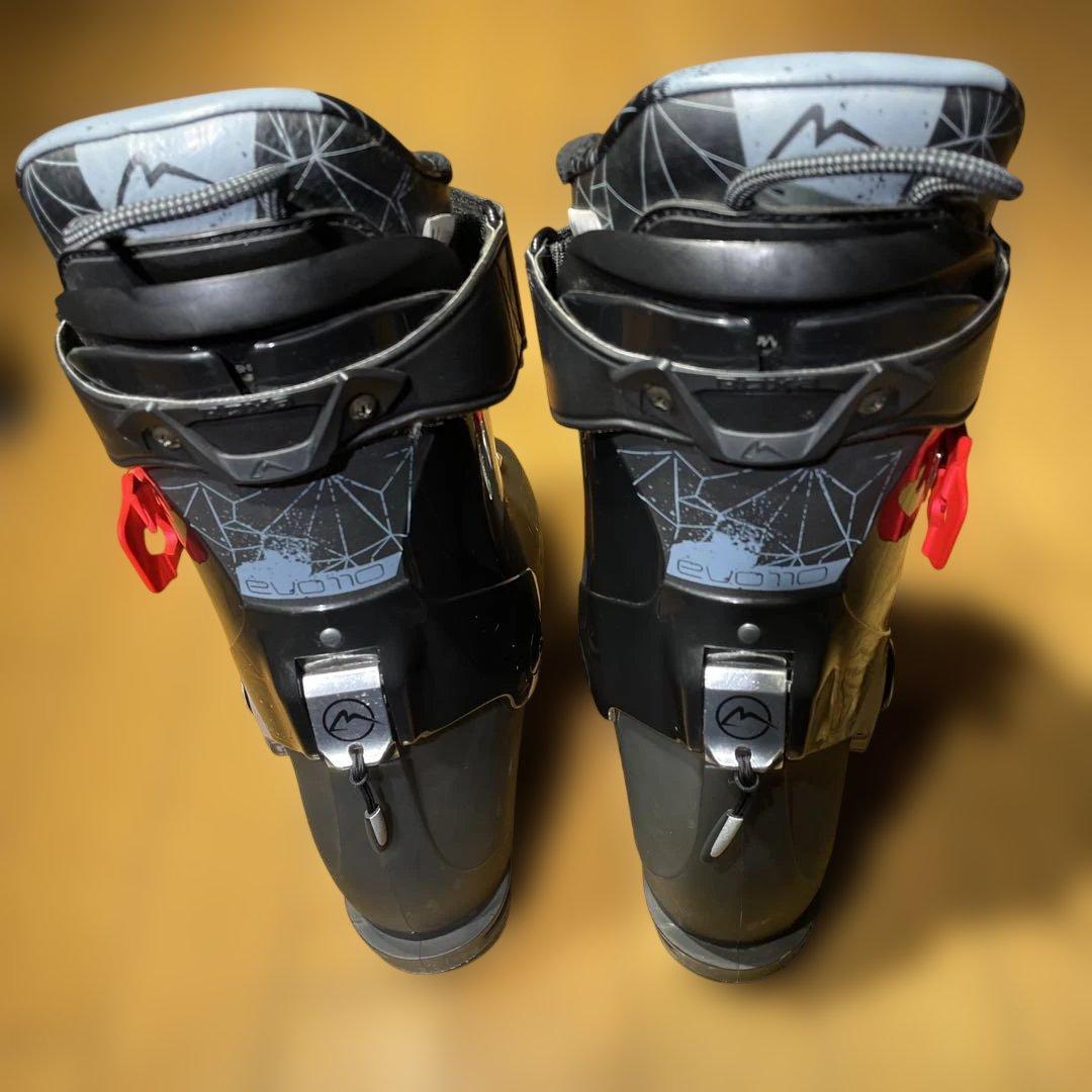 トゥタ ROXAロクサEVO110 26.0-26.5cmフリースタイル