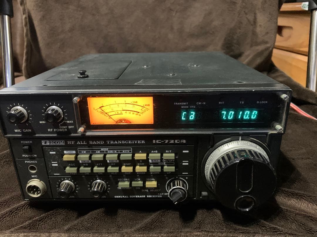 ジ*ン様 ICOM IC-720A HFトランシーバー
