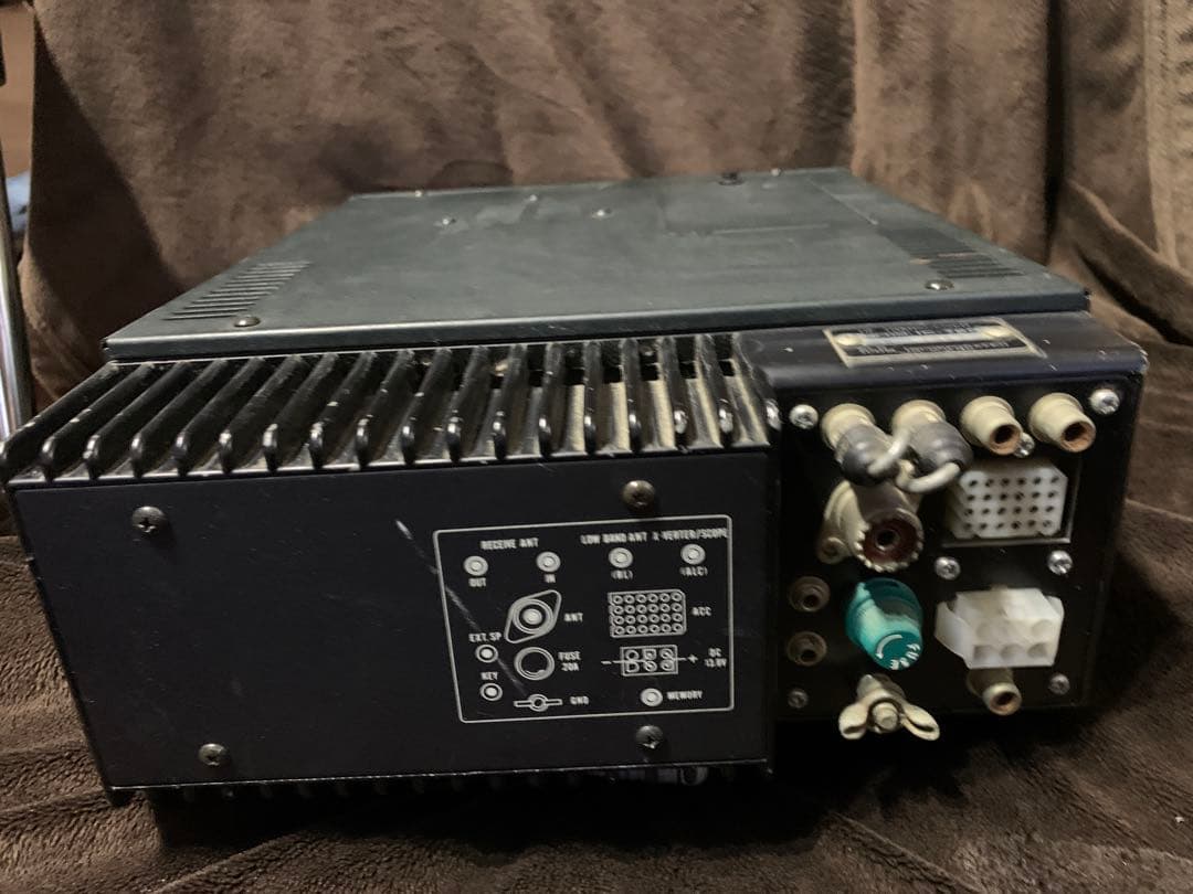 ジ*ン様 ICOM IC-720A HFトランシーバー