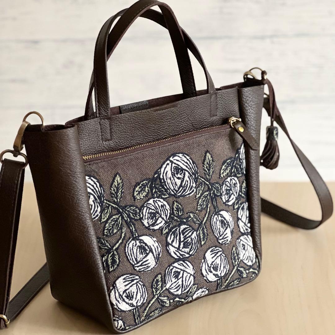 bellyの森様　オーダー用　トート型本革ショルダーバッグ