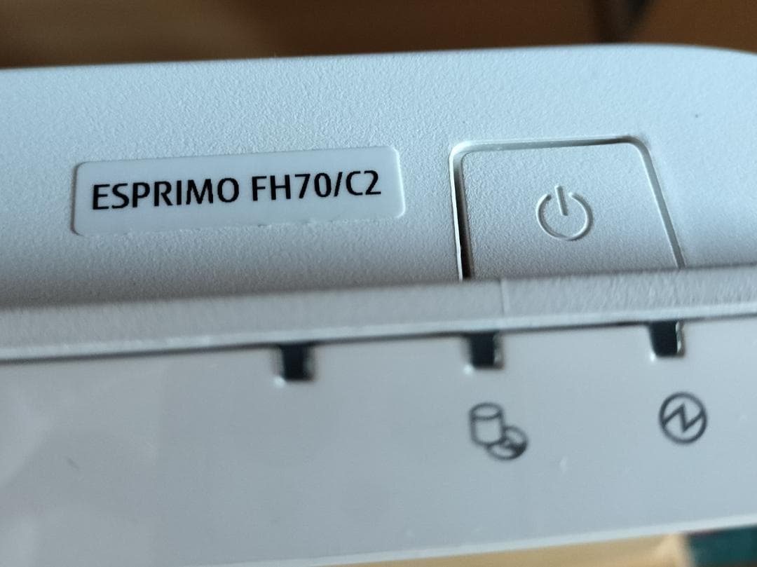 【最終値下げ/起動✕ジャンク品】ESPRIMO FH70/C2