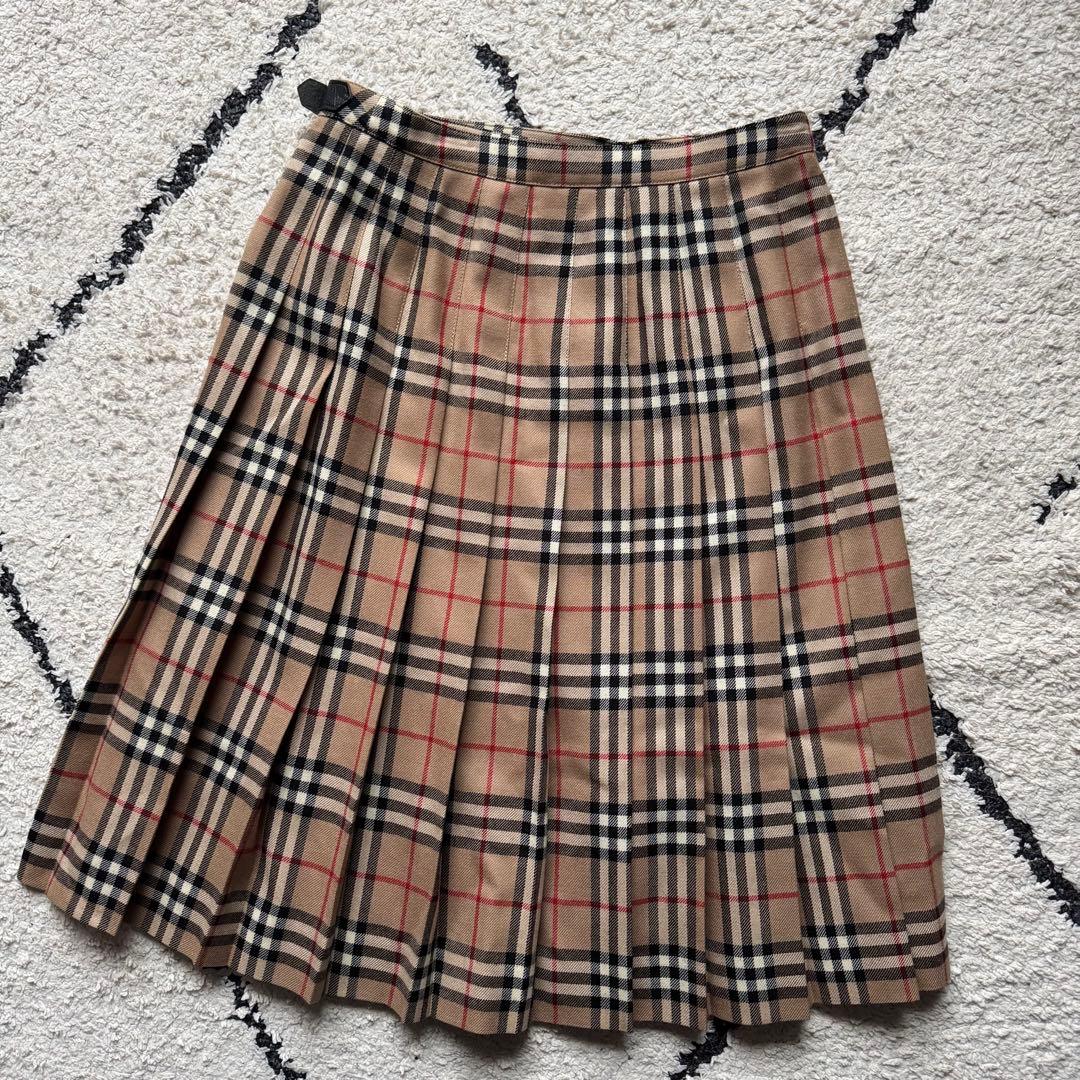 美品　burberrys プリーツ巻きスカート　ノバチェック　ベージュ　38