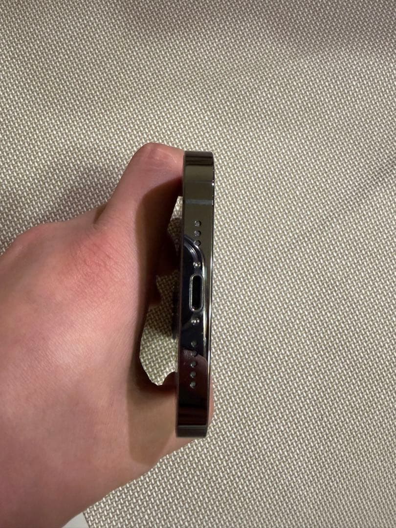 Apple iPhone 12 Pro グラファイト　128GB