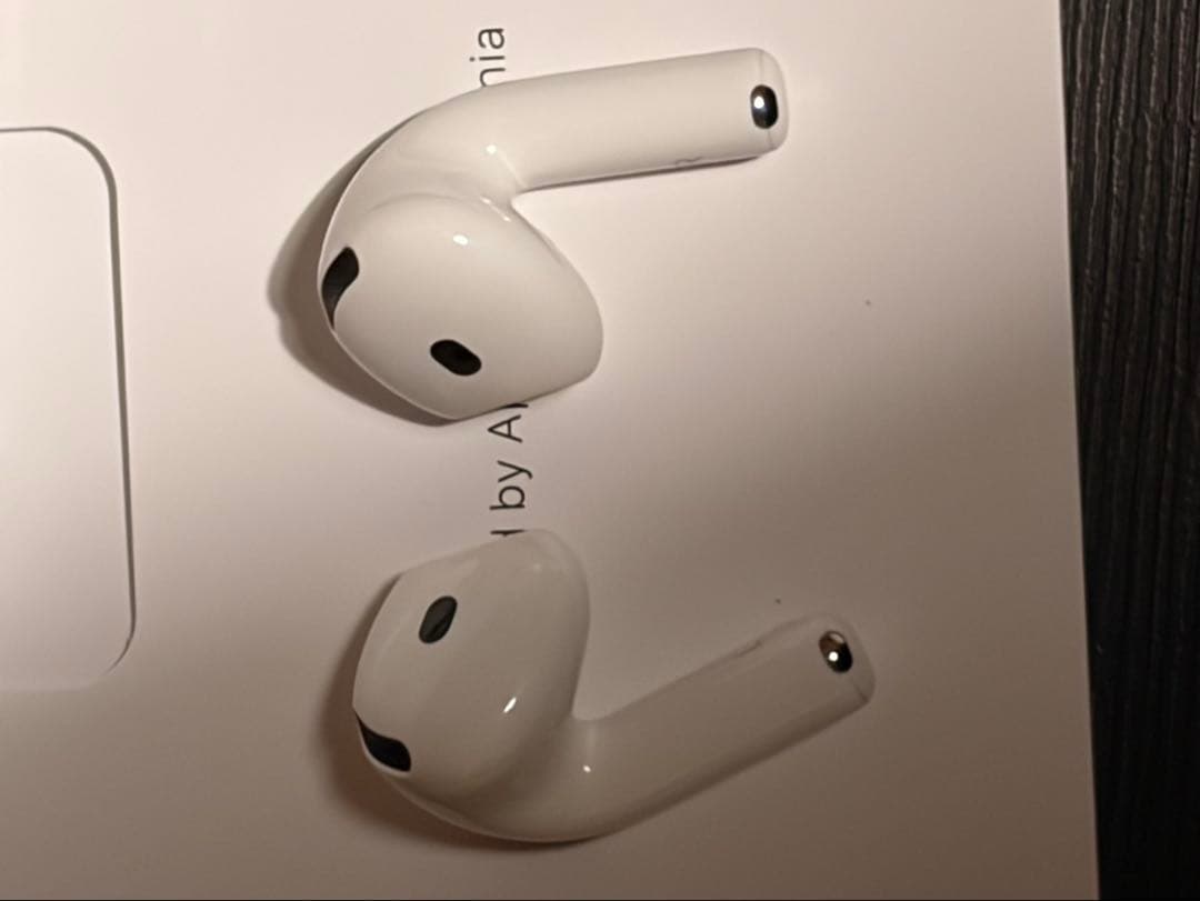 Apple AirPods ホワイト 本体