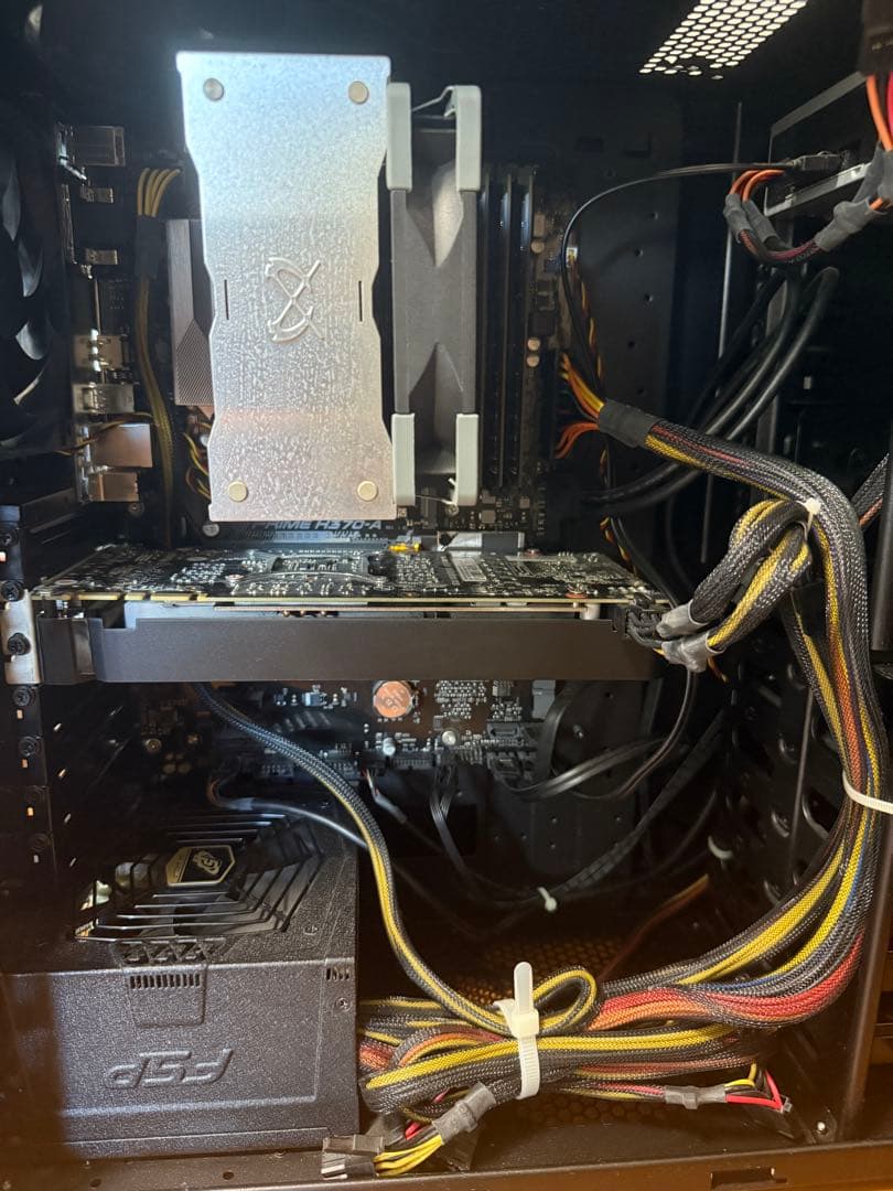 ゲーミングPC（NVIDIA GeForce GTX1070Ti)