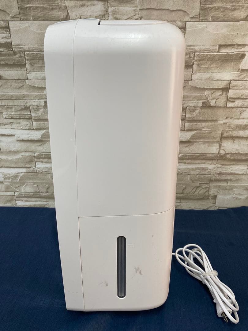 【高年式】25年製 SHARP シャープ　除湿機CV-T71-W