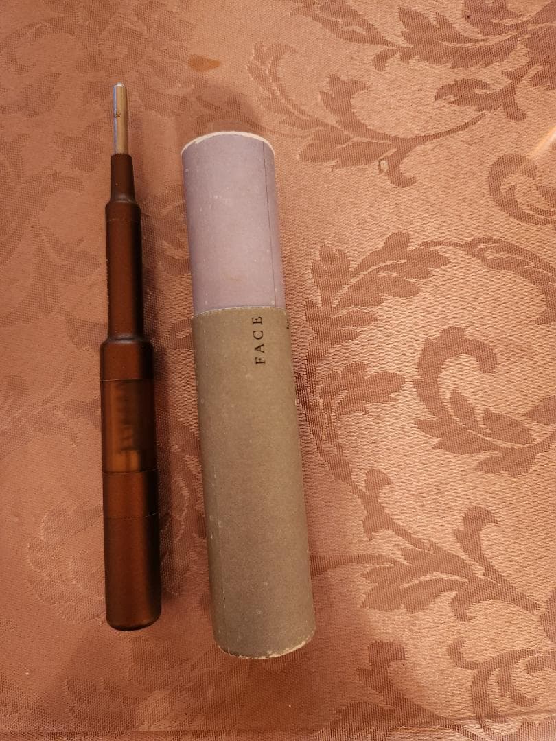 コアフィット　フェイスポインター　説明書・保証書、入れ物の蓋紛失、