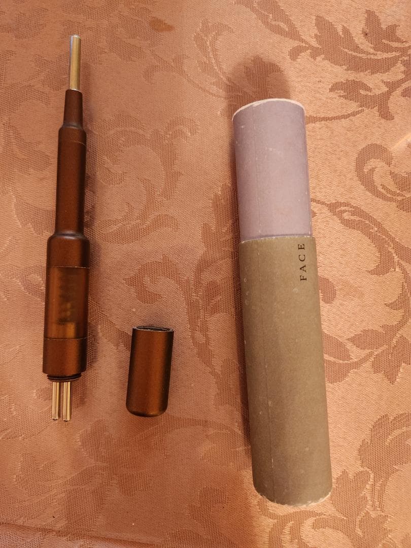 コアフィット　フェイスポインター　説明書・保証書、入れ物の蓋紛失、